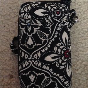 Used Vera Bradley smart phone Wristlet