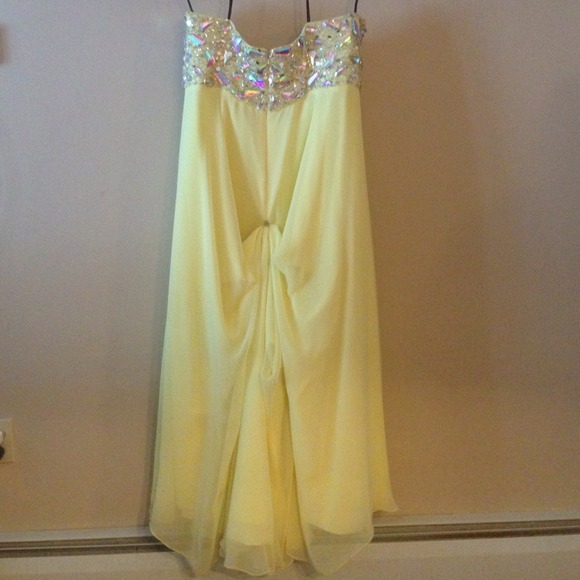 Plus size PROM DRESS - Picture 3 of 4