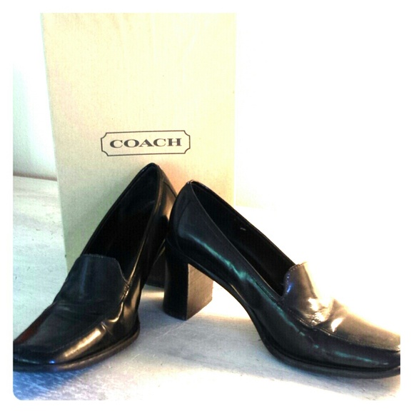 Black Coach shoes size 8, 2.5" high