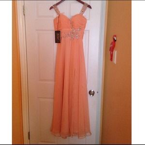 Mac Duggal Prom Dress