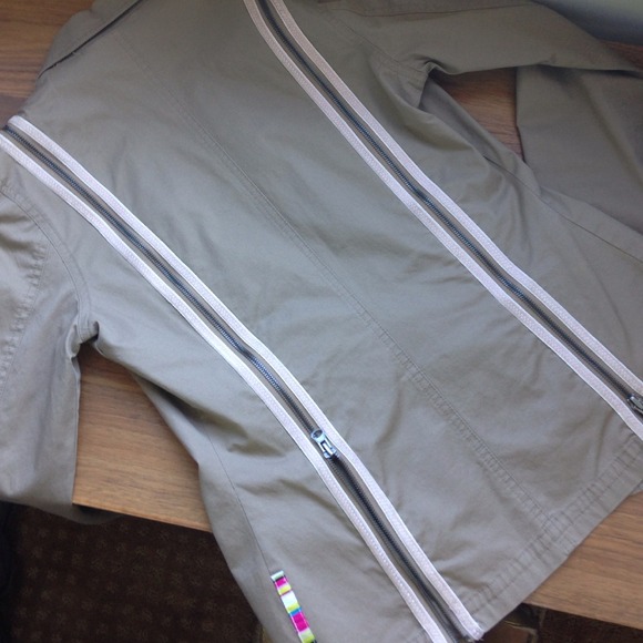 Jacket - Picture 2 of 2
