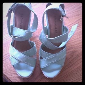 New mint wedges