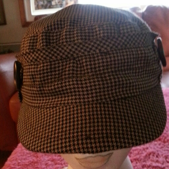 Hat - Picture 2 of 2