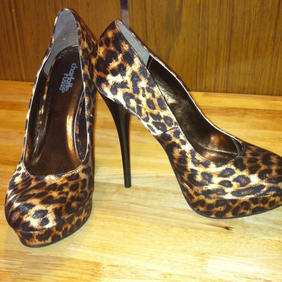 Never worn size 8 Charlotte Russe heels