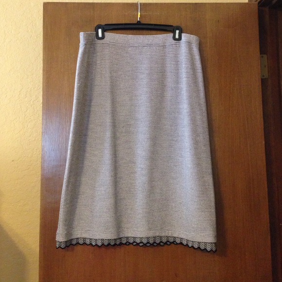 St. John Skirt