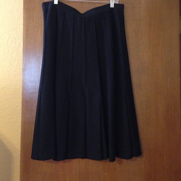 St. John Skirt