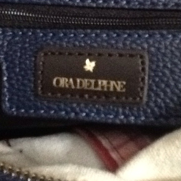 Handbag - Picture 3 of 4