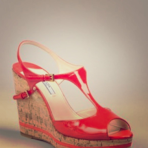 PRADA Patent Leather Wedge shoes NEW!