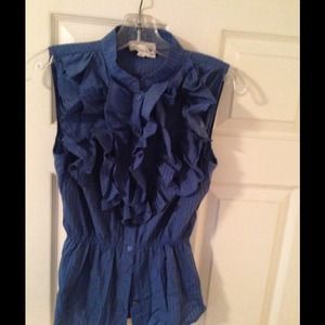 RESERVED‼️ Beautiful ruffled blouse