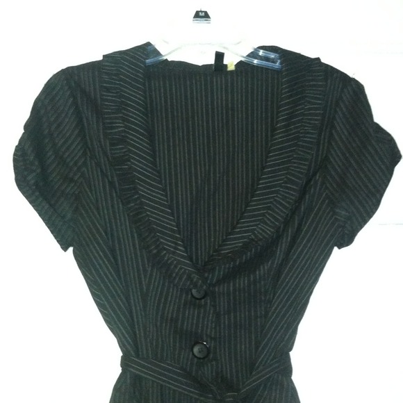 Pinstripe Blazer, Juniors Large - Picture 2 of 2