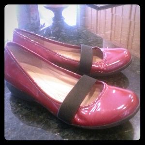 Red patten leather mary janes size 7