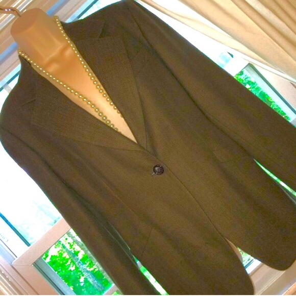 Harve Benard Suit jacket herringbone wool.