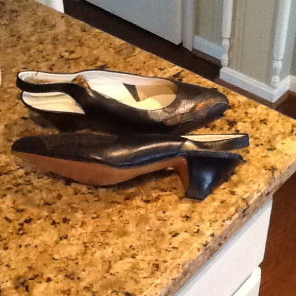 Italian leather sandals, one inch heel - Picture 1 of 2