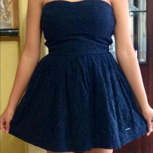 Gilly hicks navy floral lace dress