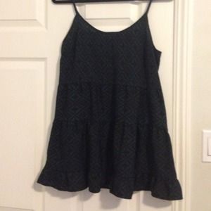 Brandy Melville Open-back --Can be worn as a dress