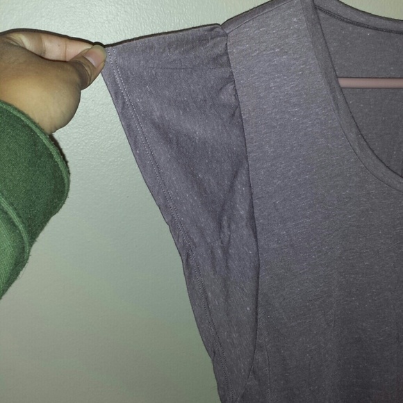 Heather Brown Gap Top - Picture 2 of 4