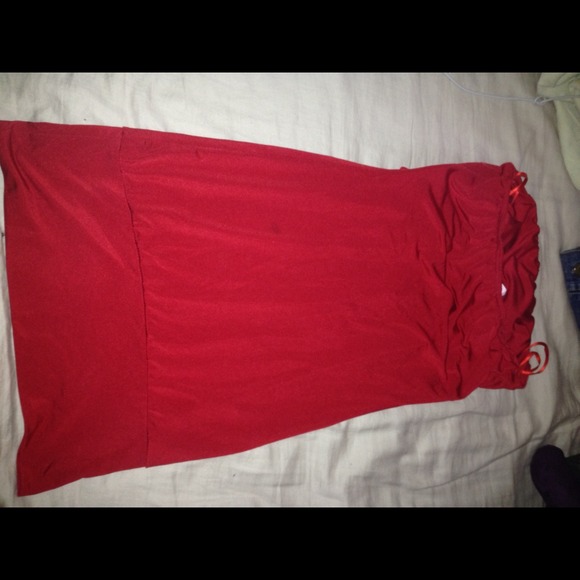 Club dress - Picture 2 of 3