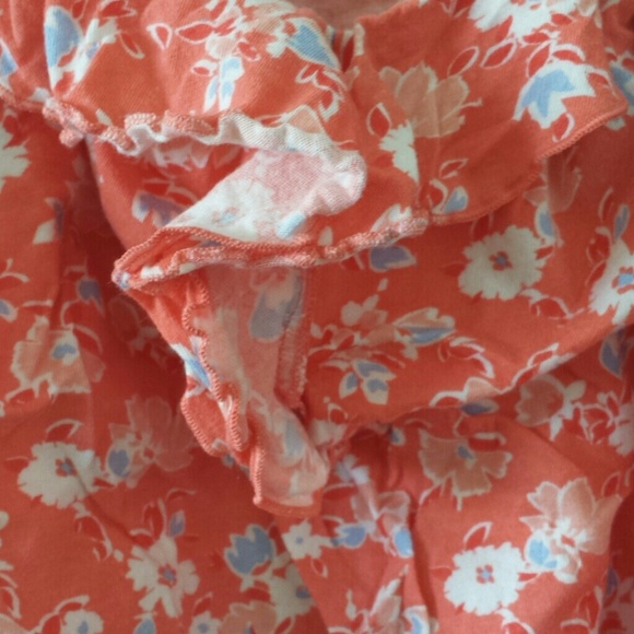 *sold in bundle* navy flower tank(available for - Picture 3 of 4