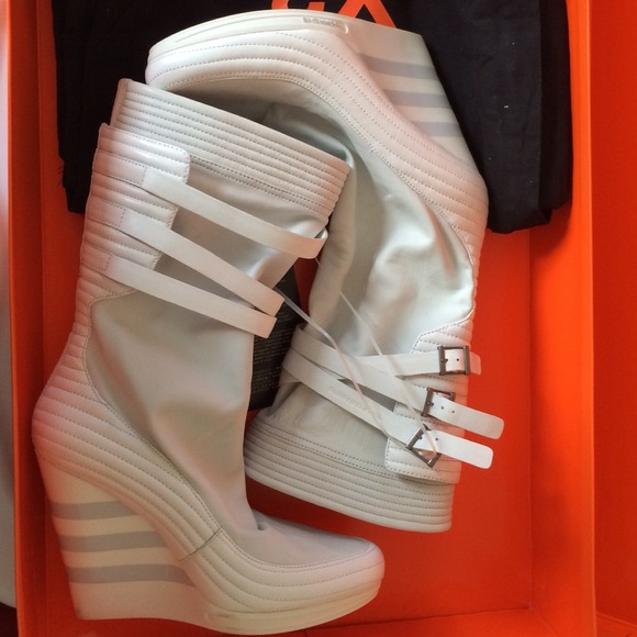 🎉HOST PICK!!!🎉 Y-3 Drape Wedge Heels