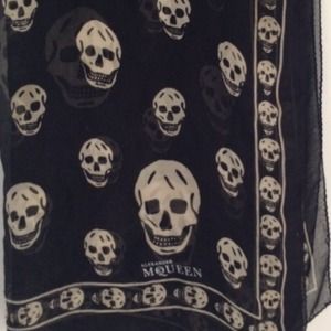 Alexander McQueen scarf