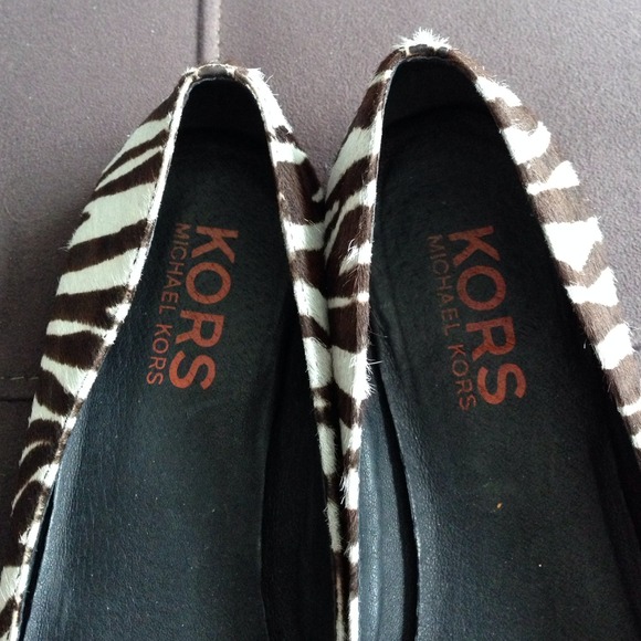 🎀KORS - Michael Kors ballet flats🎀 - Picture 2 of 4