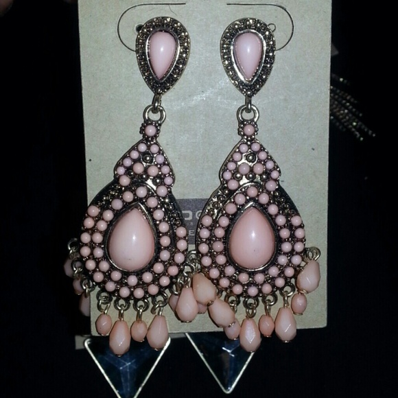 ✨✨✨SOLD✨✨✨ - Picture 2 of 4