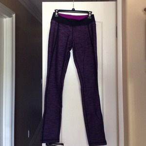 Size 6 skinny pant lululemons