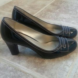 Liz Claiborne Patent Leather Pumps