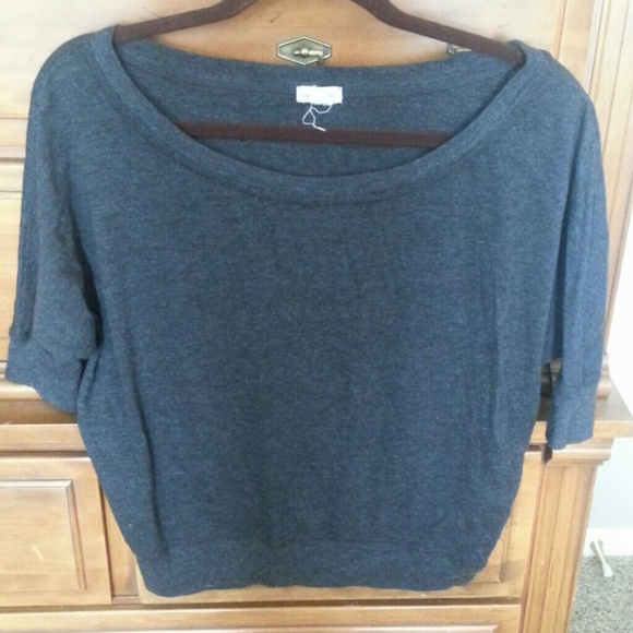 Gray cotton crop top
