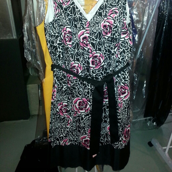 Jones studio floral dress