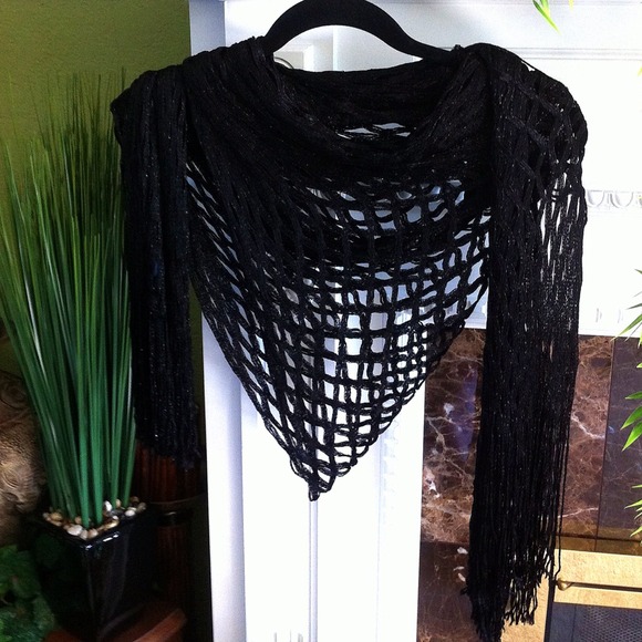 New Gorgeous Weaved Metallic Scarf/Shawl!