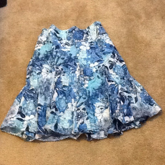 Pretty blue skirt!