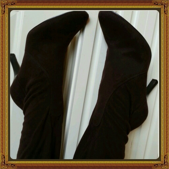 Boots - Dark Brown soft suede knee hi boots