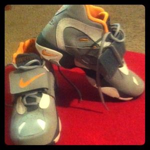 Nike Diamond Turf II.