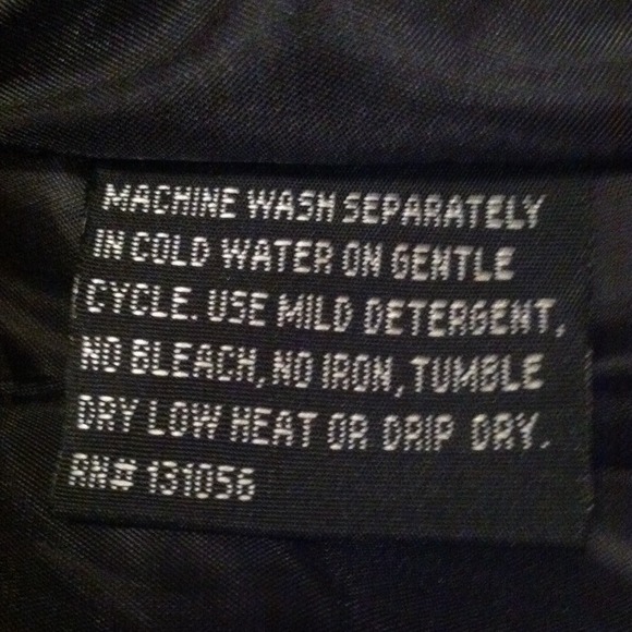 Black Ribbed Winter Jacket - Picture 3 of 4