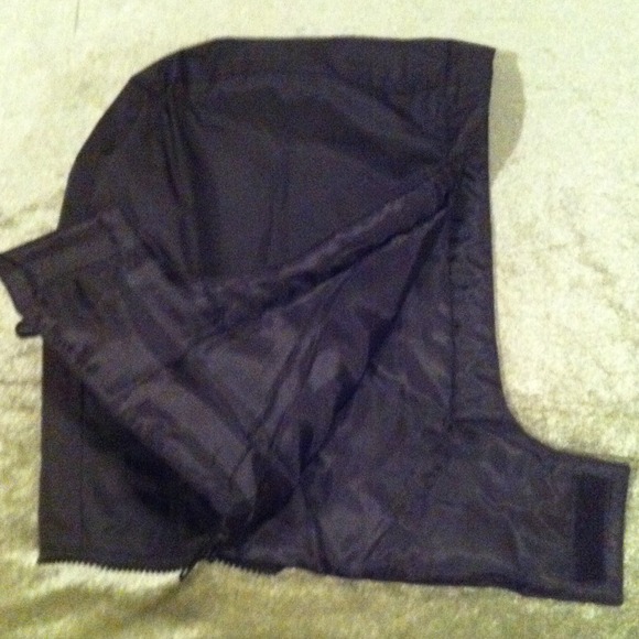 Black Ribbed Winter Jacket - Picture 4 of 4