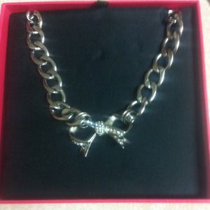 Juicy Couture Bow Necklace.