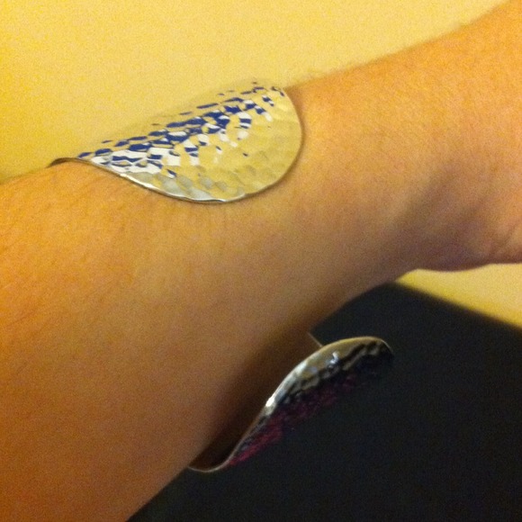 Bangle - Picture 2 of 4