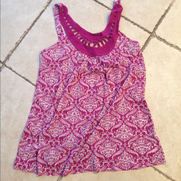 Forever 21 tank