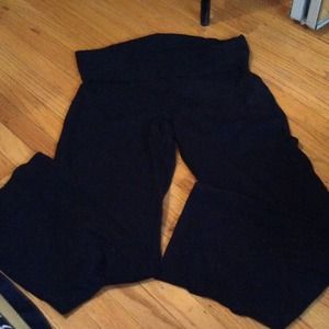 Black gapbody Yoga pants