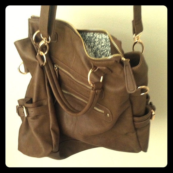Brown crossbody bag no damages