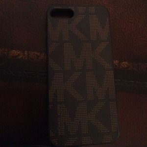 Michael Kors iPhone 5 case