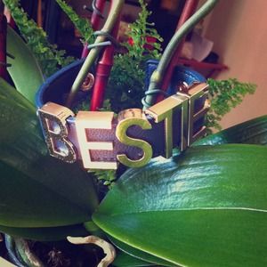 BCBGeneration "Bestie" bracelet