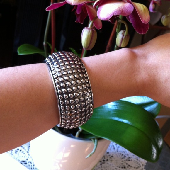 Silver cuff - Picture 4 of 4