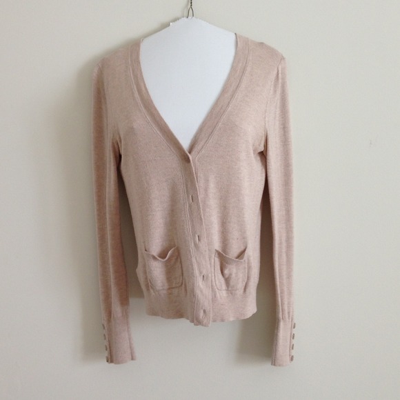 SOLD💢💢Loft tan cardigan