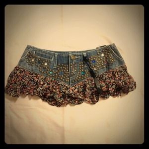 Studded Denim BELT w/ Floral Printed Woven Ruffles