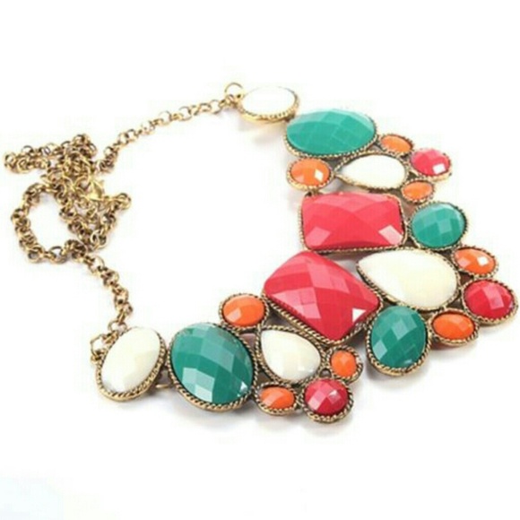 Jewelry - New Multicolored Statement Necklace