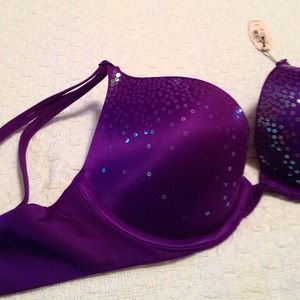 32C NWT VS Push Up Bra