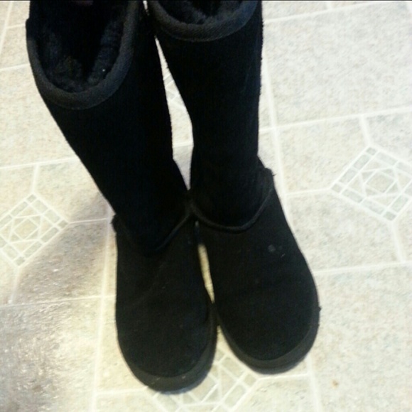 ***SOLD***Authentic black tall uggs
