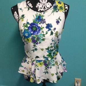 Floral, peplum tank top.